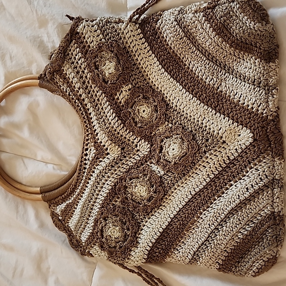 Handcrafted Brown and Cream Crochet Bag With Top Zipper Closure. - Picture 3 of 6